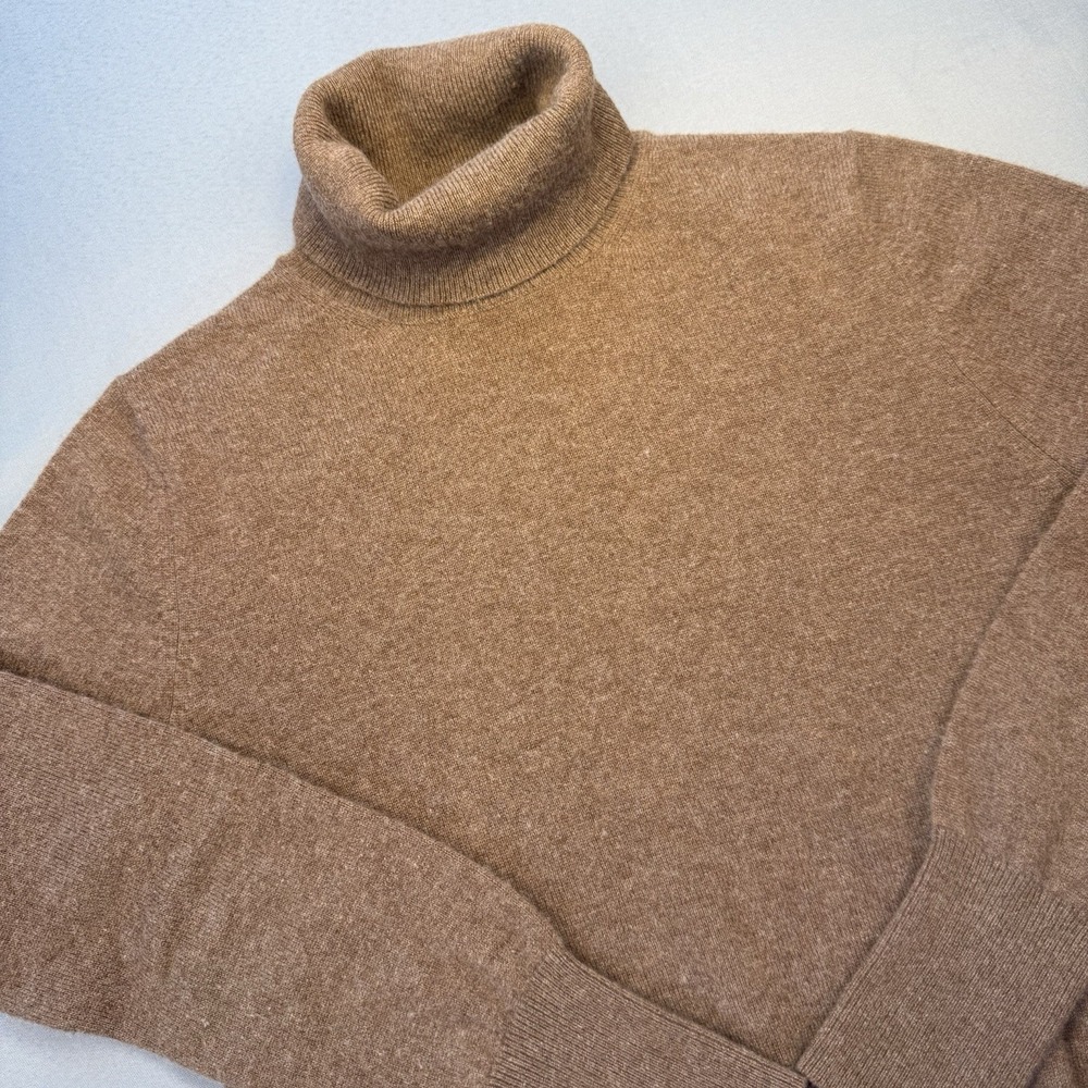 Neiman Marcus 100% Cashmere Turtleneck Sweater Women's Large Top Brown